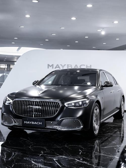 广州242岚图汽车的售后服务让用户无忧出行，迈巴赫未来的豪华车趋势